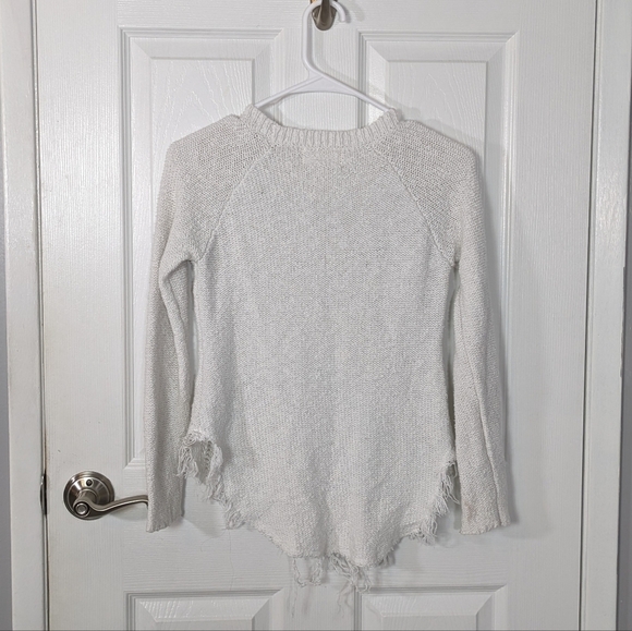Anthropologie Ruby Moon Frayed Hem Distressed White Cable Knit Sweater Size S - Picture 3 of 7